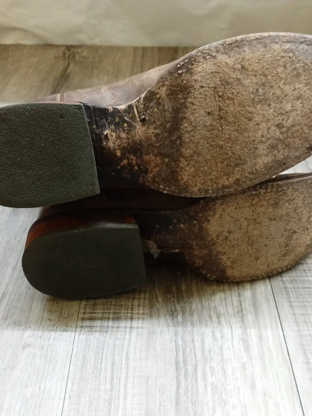 Ariat very good